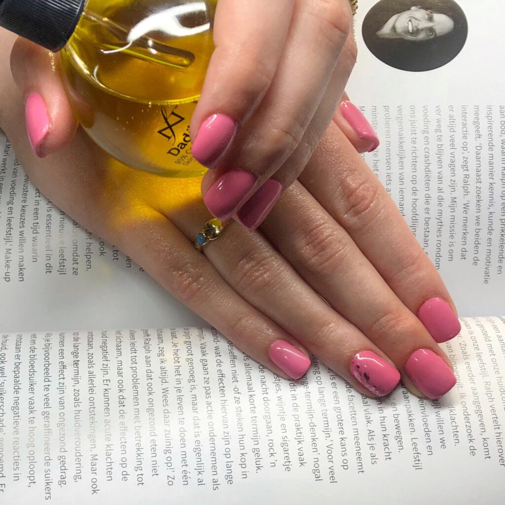 BIAB NAGELSALON EDE